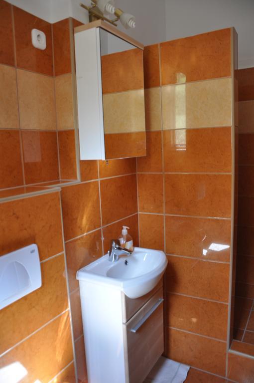 Bed and Breakfast Gloriett Panzió Fertőboz Esterno foto