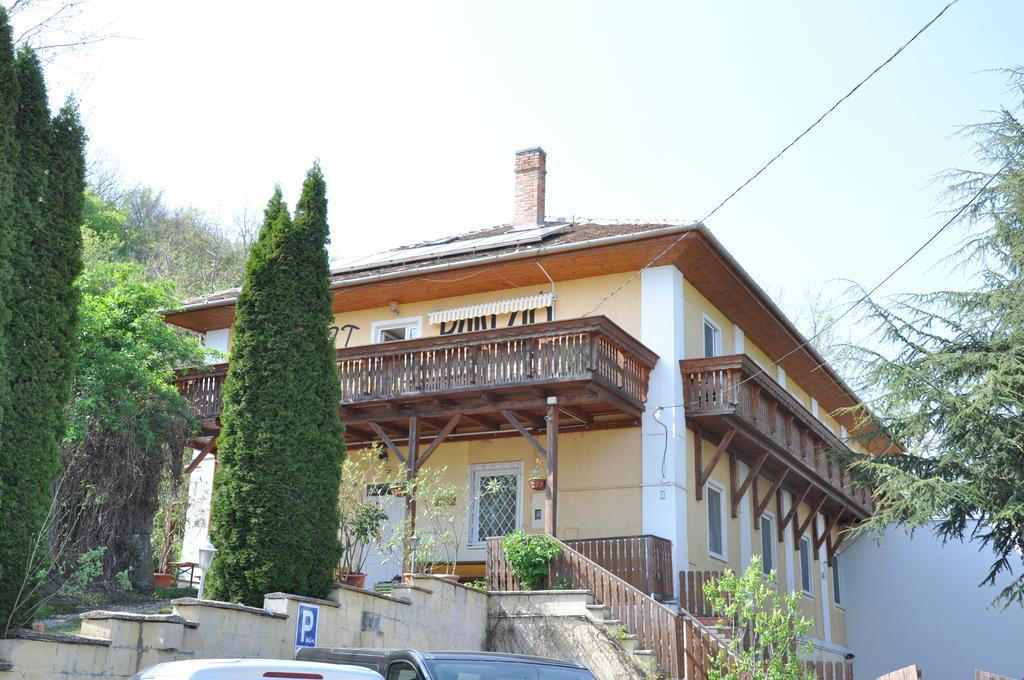Bed and Breakfast Gloriett Panzió Fertőboz Esterno foto