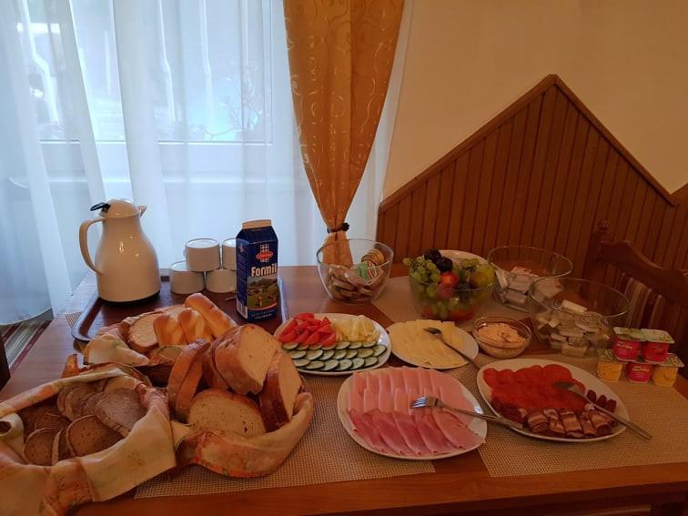 Bed and Breakfast Gloriett Panzió Fertőboz Esterno foto